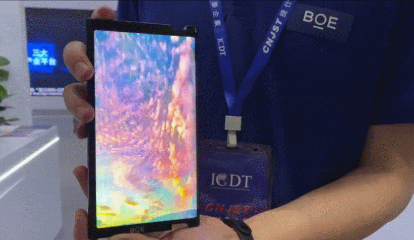 World's First Amoled Flex-sliding Screen Is Here1