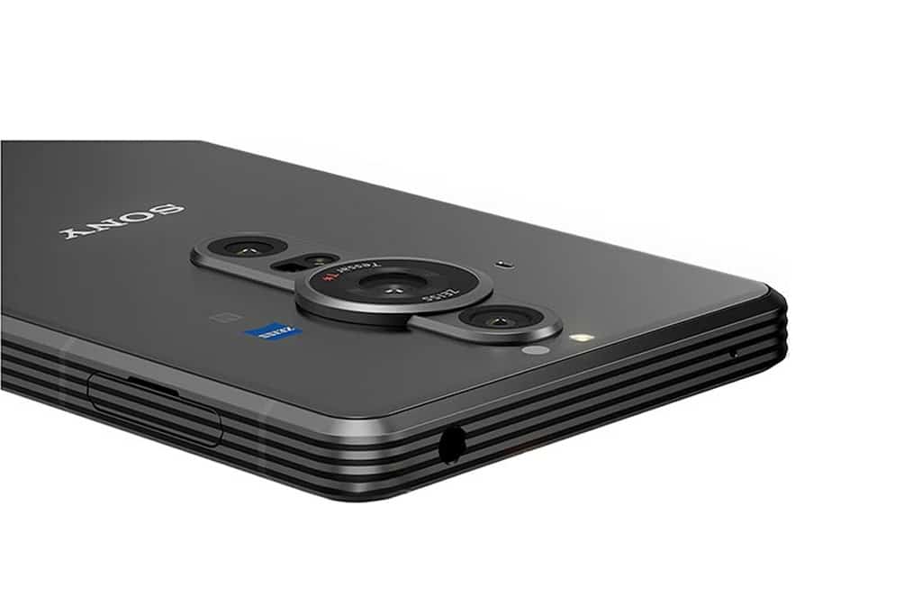 The-NEW-Sony-Xperia-Pro-I-phone-has-a-1-inch-camera-sensor-and-dual-aperture